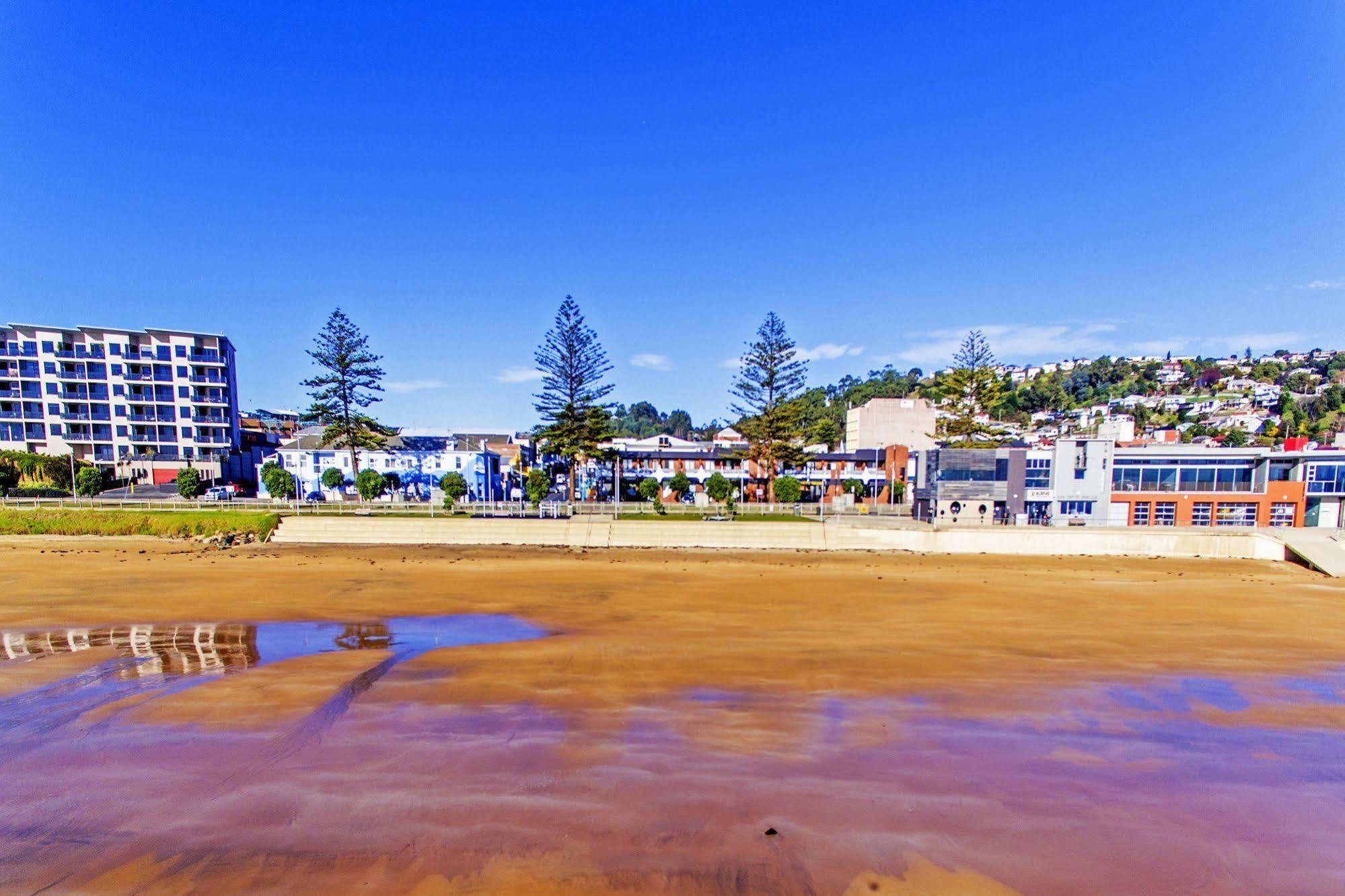 Beachfront Voyager Motor Inn Burnie Ngoại thất bức ảnh